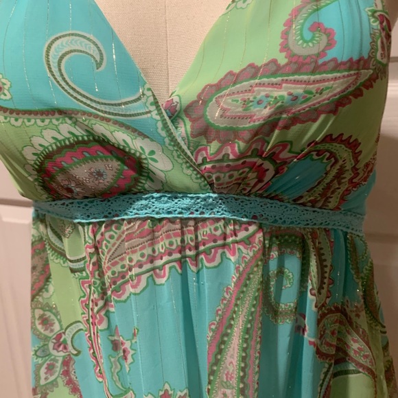 Halter top - Picture 3 of 6